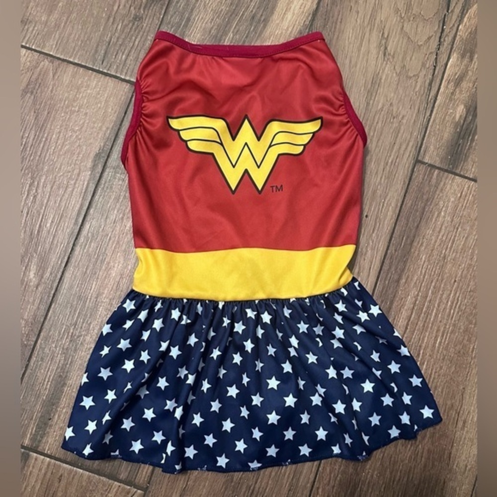 Wonder Woman DC Comics Pet Costume for Small - Medium Dog